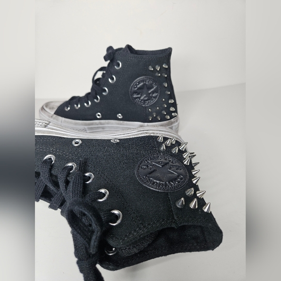 Converse Chuck 70 Studded Sneaker Distressed Size 8 - Picture 11 of 12